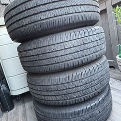 Toyota Rims And Tires  215 70 15
