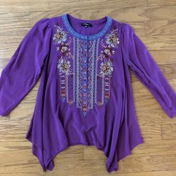 Like New Andree By Unit Embroidered Purple Women's Top  blouse size M