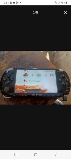 PLAYSTATION PSP-2001 HAND HELD GAMING CONSOLE WITH CHARGER $160 FINAL PRICE READ DESCRIPTION AND SEE ALL PICTURES
