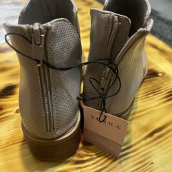 Serra Women Boots 