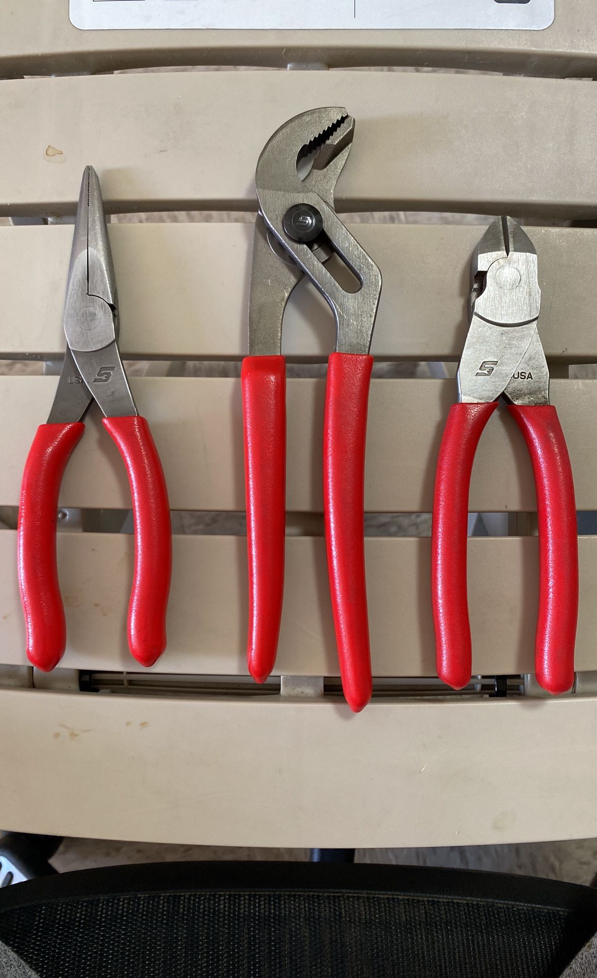 Snap On Pliers *READ DESCRIPTION BELOW *