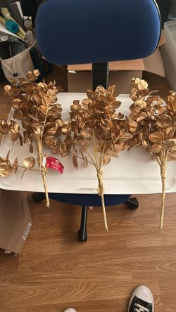 17 Inches Tall 3 Beautiful Gold Leaf Decorations 
