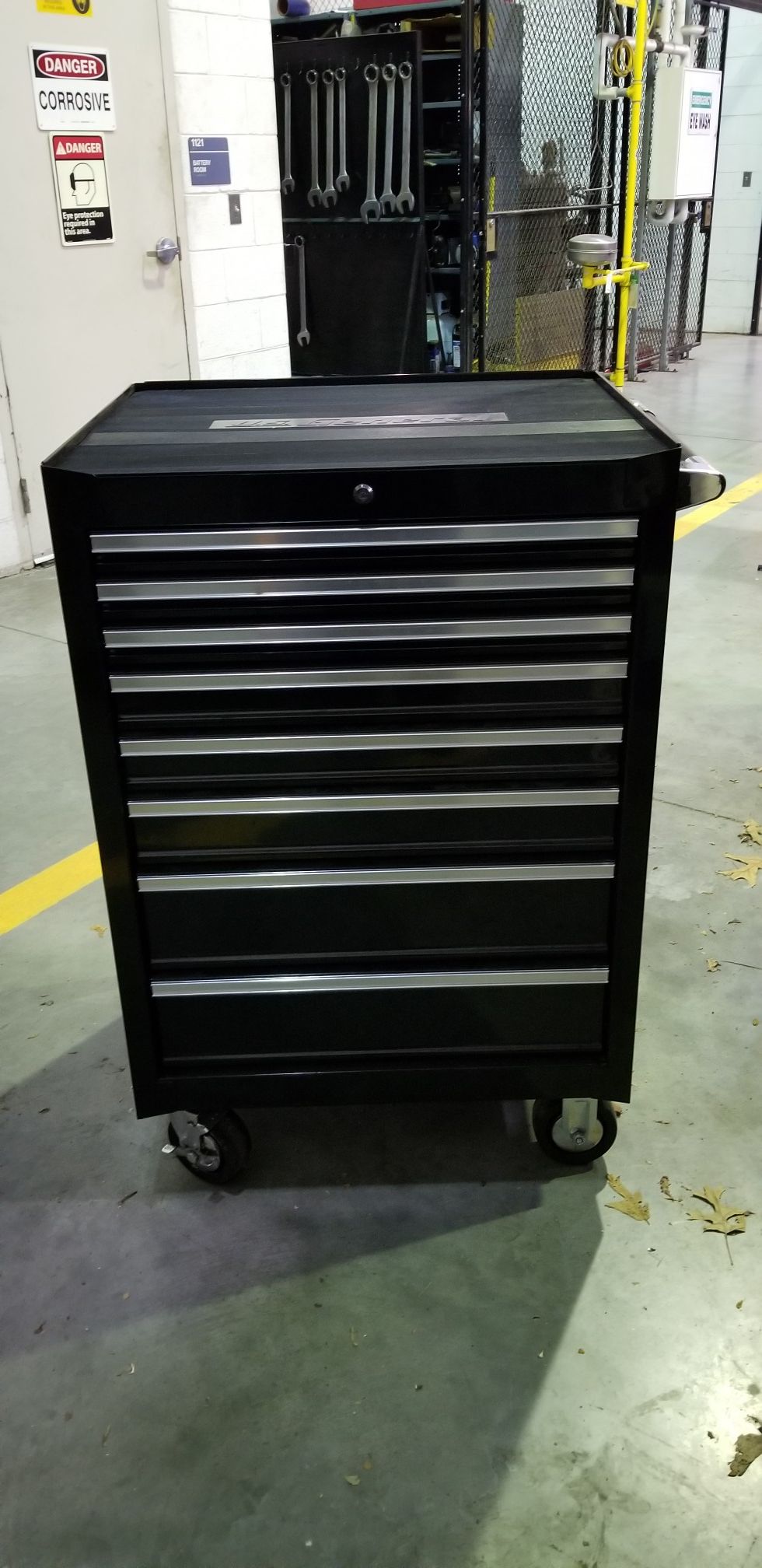 New roll tool box