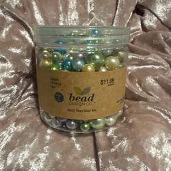Multi color glass pearls