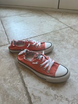 Converse Shoes- Size 7