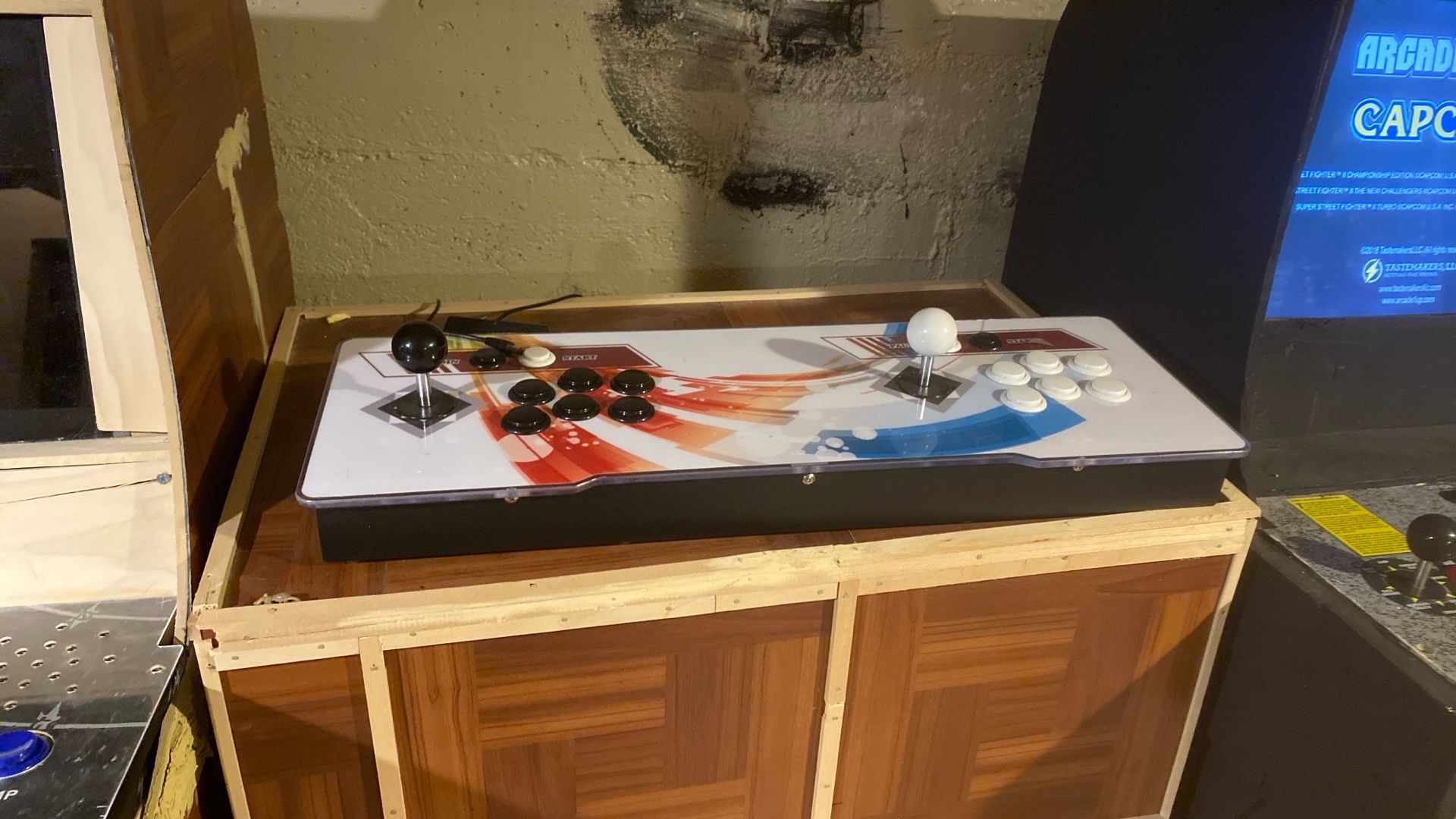 Multicade. Plugs In To Computer Or Tv. VGA Or HD Port