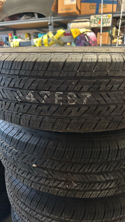 Bridgestone dueler h/t tires