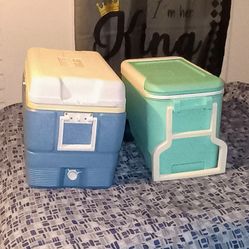 Nevera portátil Igloo Wheelie Cool de 38 qt - Color menta: Capacidad para 53 latas, diseño rígido Igloo MaxCold Enfriador
