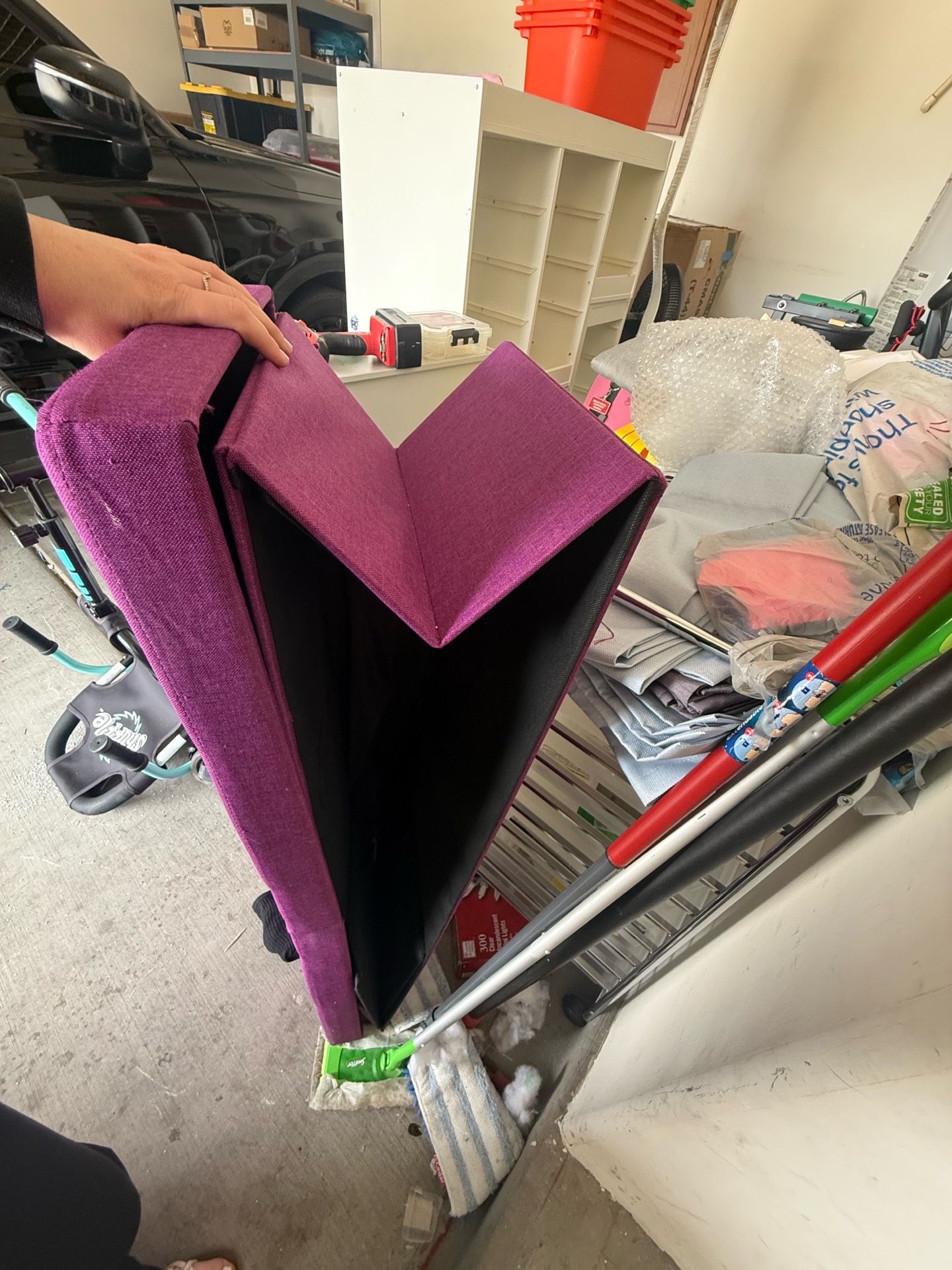 Blanket storage box