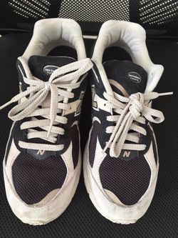 Size 10.5 new balance shoes