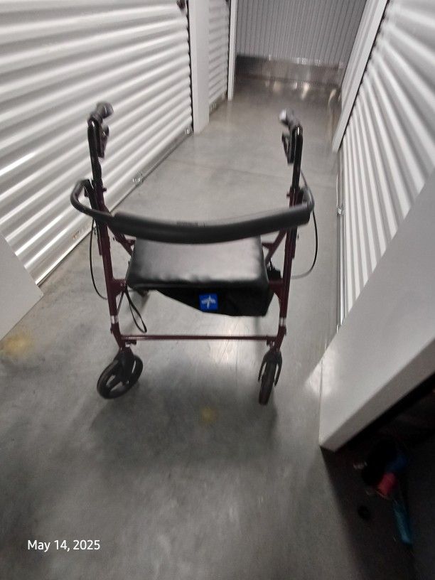 Heavy Duty Rollater Walker $25