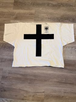 Korea exclusive Vultures Ye Shirt