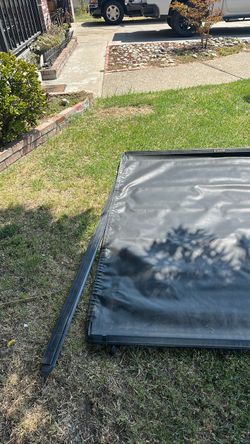 Chevy truck 5.8 bed cover