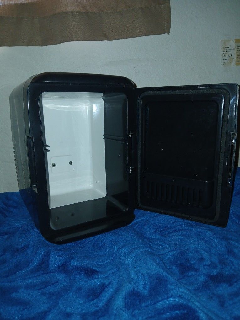 Polar Bear Mini Fridge For Car