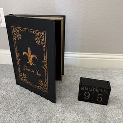 Decor storage book and calander  block