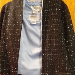 Many Ladies pant and skirt Suits $10 each