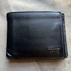 Levis Black Leather Wallet