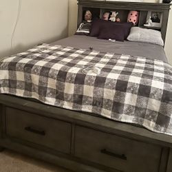 Full Bed frame