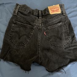 Levi’s Booty Shorts