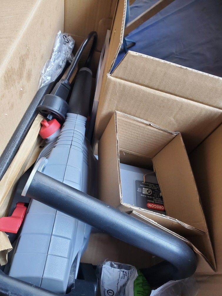 Oregon Electric Chain Saw CS1500