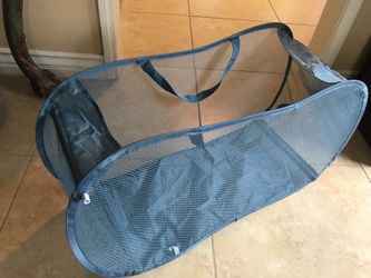 Folding clothing net hamper