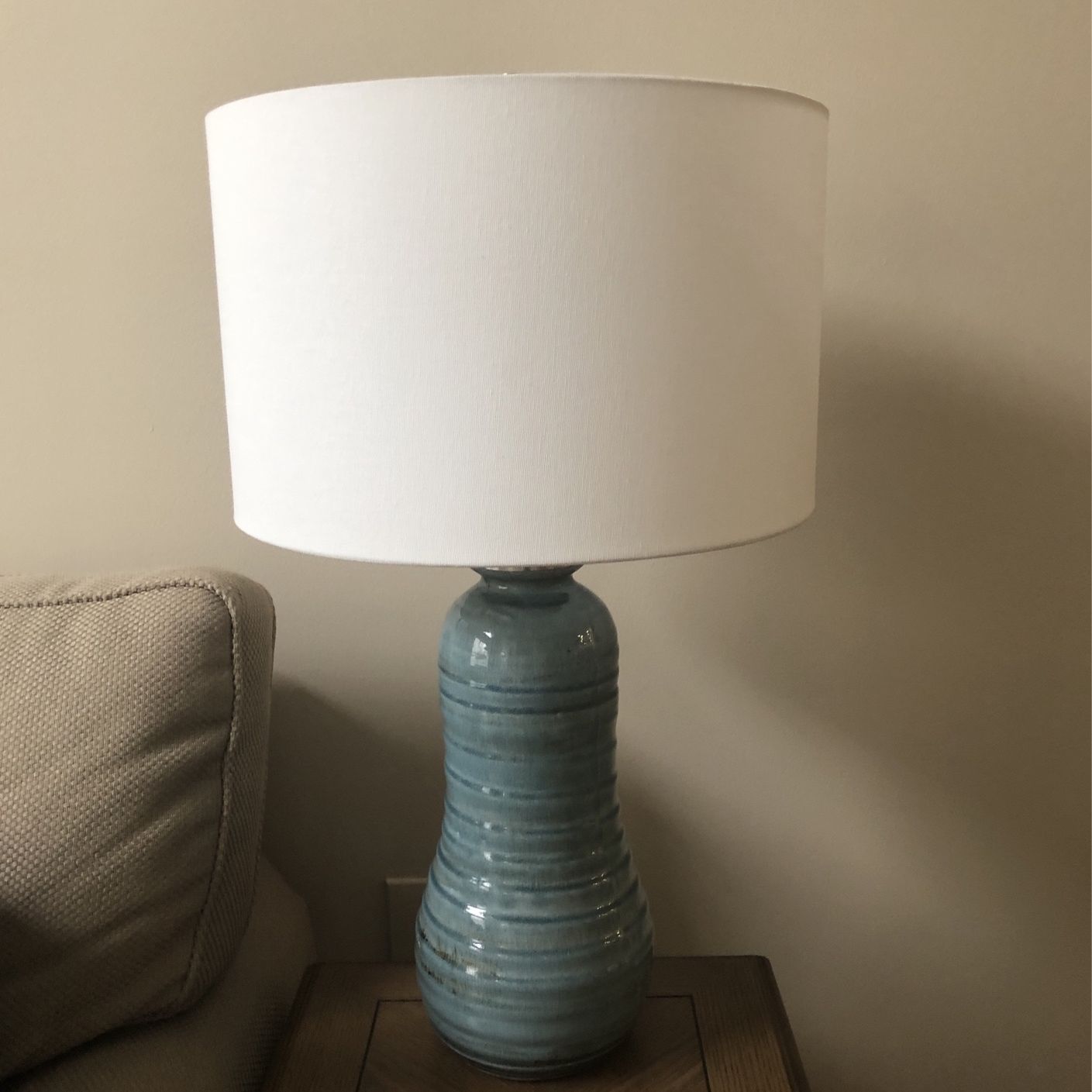 Set Of Two Blue Ceramic Heavy 29 Inch High Table Lamps With Brushed Nickle Accents White Drum Shades