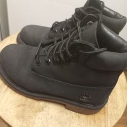 13c Timberland Water Proof Boots With Box