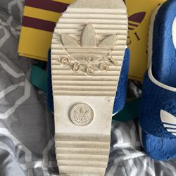 Men’s Gucci slip on