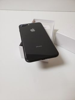 iPhone 8 plus 64 gb unlocked mint condition