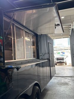 Camion de Comida 24 Pies / Food Trailer