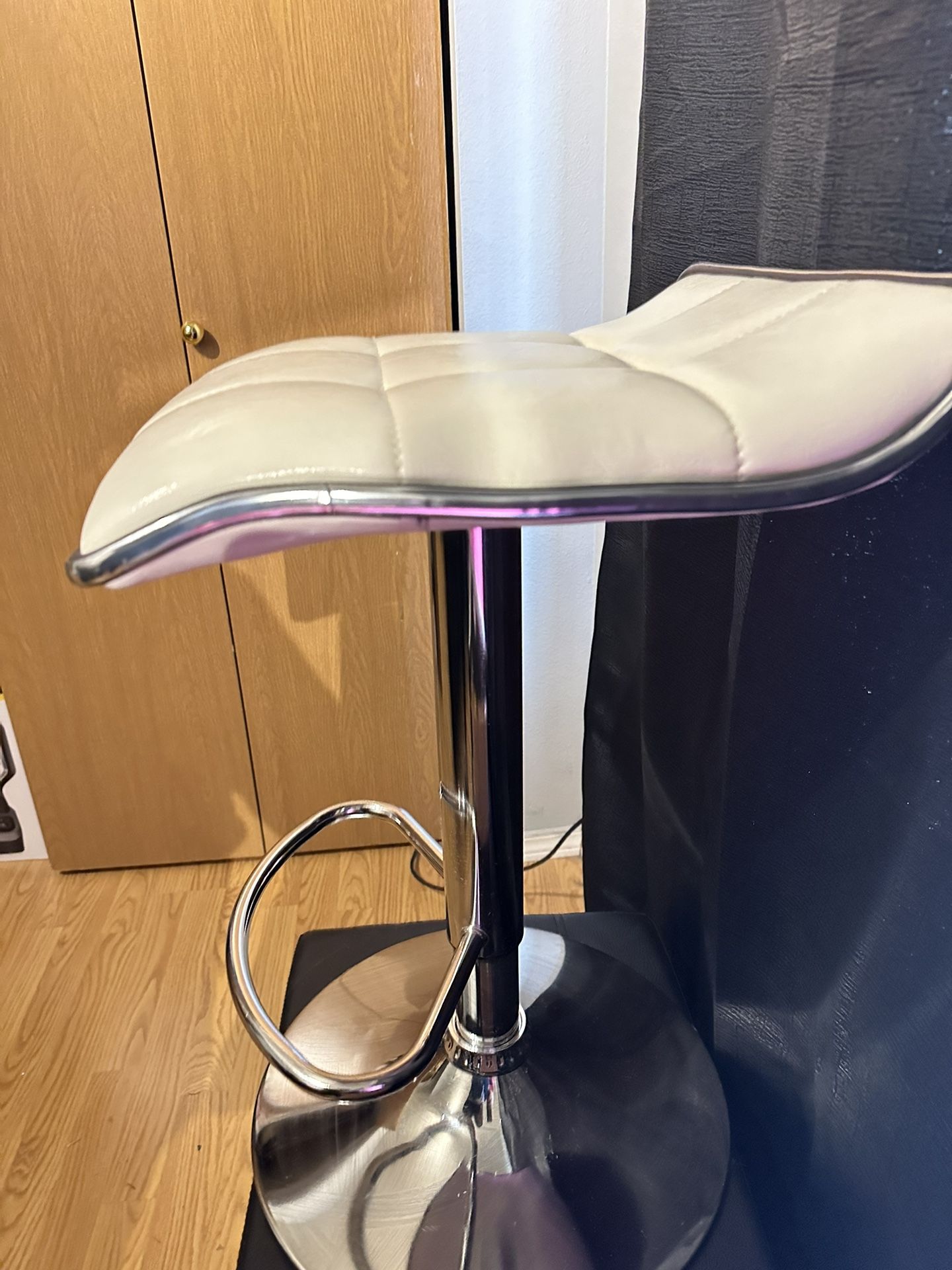 White Stool