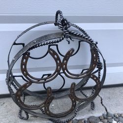 Wine rack, horseshoes