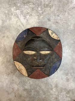 Vintage African Wooden Mask Ornament Statue Figurine Primitive Sculpture Carving Tribal Wall Art Decor