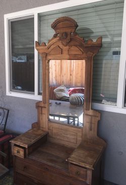 Antique dresser 1800's