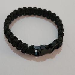 New Handmade Thin Black Paracord Bracelet