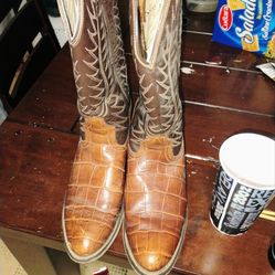 Men's cowboy boots