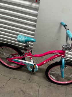 Girl bicycle 20” schwinn