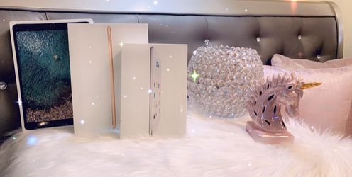 Come get the iPad you want with a low down ask me how 🙋🏻‍♀️