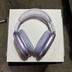 Purple Airpod Pro Max 