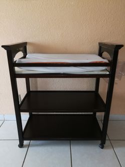 Graco changing table