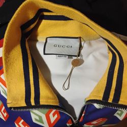 Gucci Zip Up Sweater TRADES/OFFERS