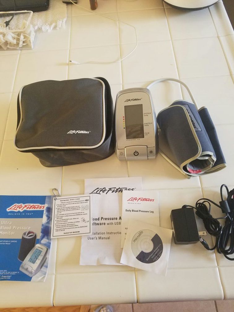 life fitness blood pressure monitor -- model number BP3AD1-1LF