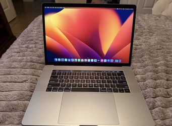 Let me know for MacBook Pro 2017 15-inch, Still is in great Condition!