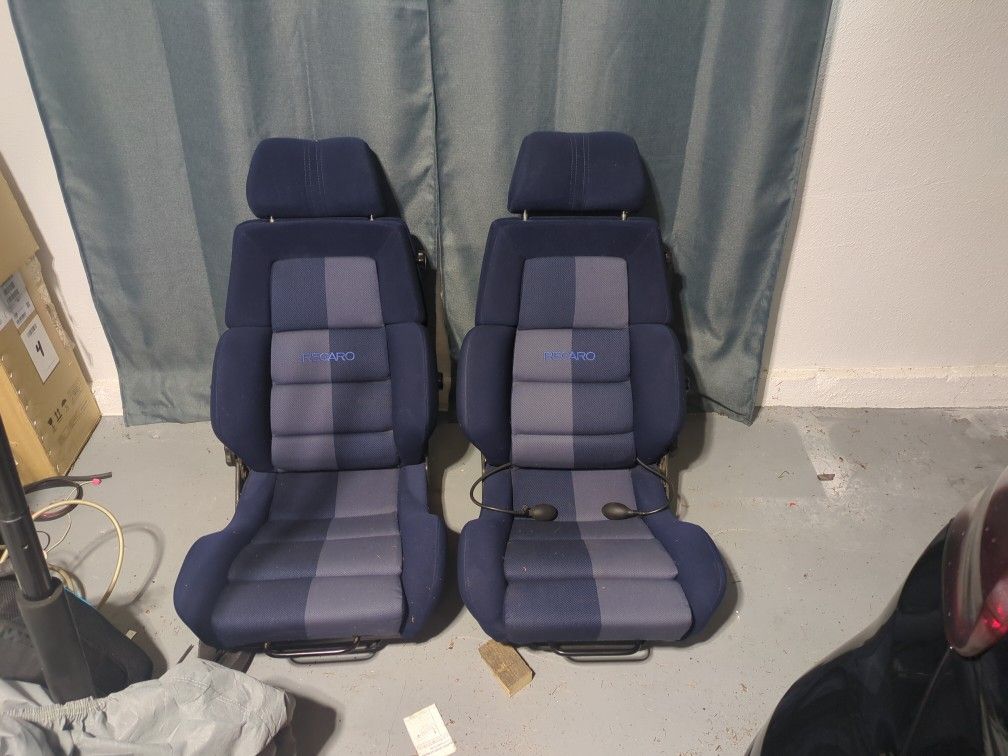 Vintage blue Recaros In Mint Condition