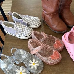 5 QPairs Of Girls Shoes, Toddler Size 7C