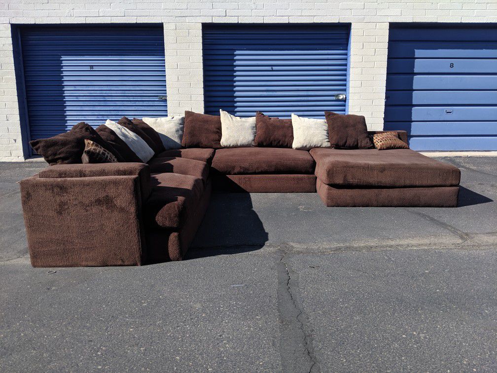 XXL Three Piece DayBed Sectional Couch Delivery available