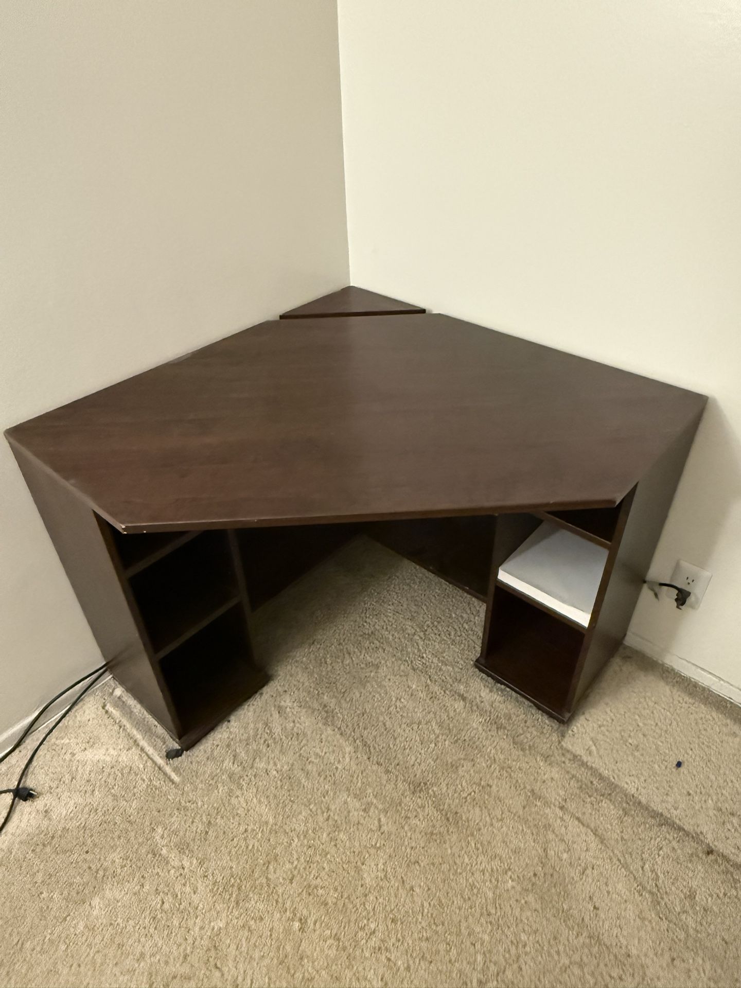 Corner Desk