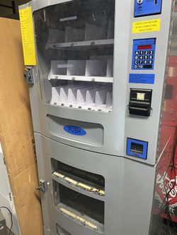 Combo Vending Electronic 