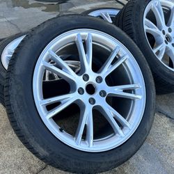 4x OEM 19” Tesla Rims Tesla Model Y Gemini Pirelli EV Tire 255/45/19 95%