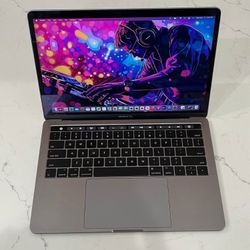 MacBook Space Gray 